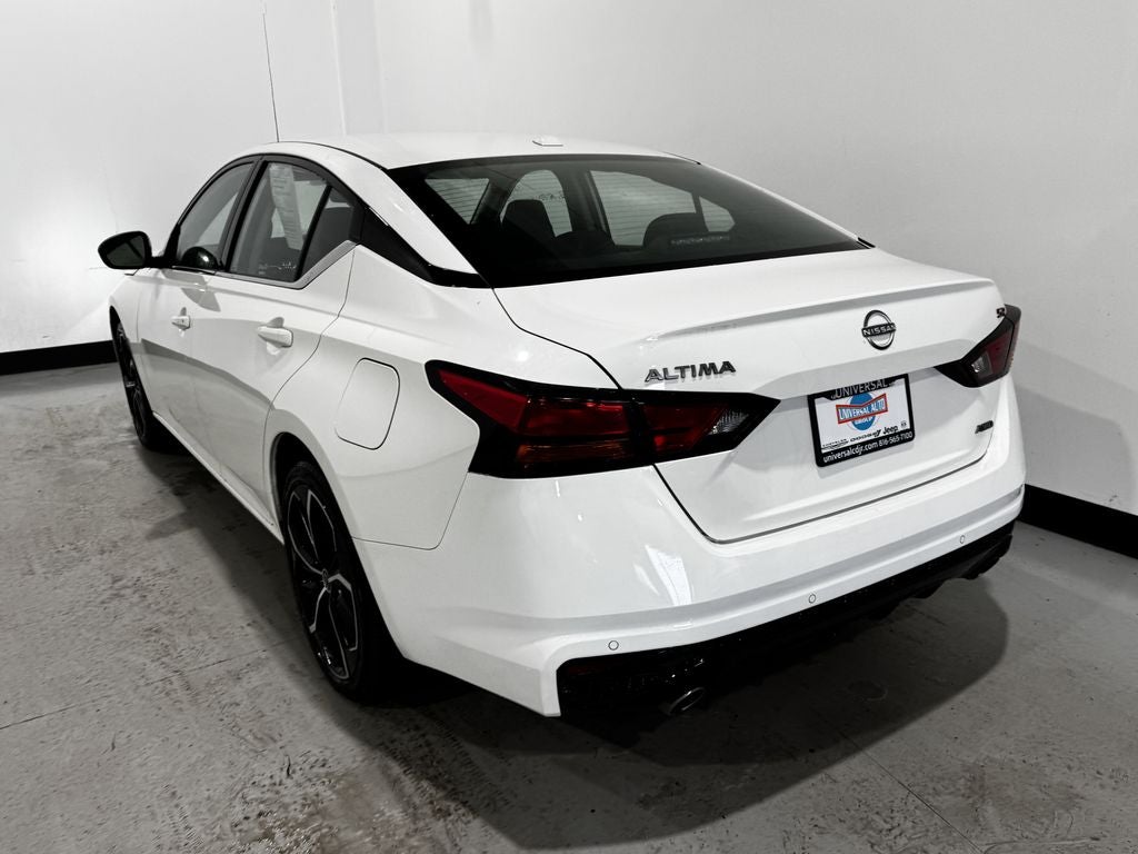 2025 Nissan Altima 2.5 SR