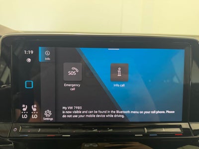 2025 Volkswagen Atlas Cross Sport 2.0T SE w/Technology