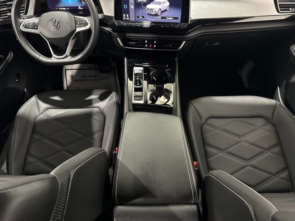 2024 Volkswagen Atlas Cross Sport 2.0T SE w/Technology