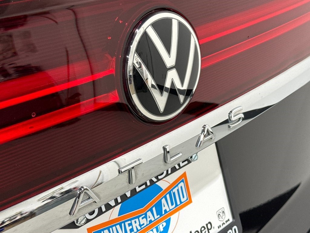 2024 Volkswagen Atlas Cross Sport 2.0T SE w/Technology