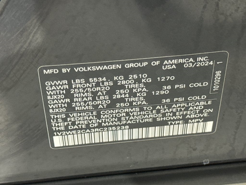 2024 Volkswagen Atlas Cross Sport 2.0T SE w/Technology