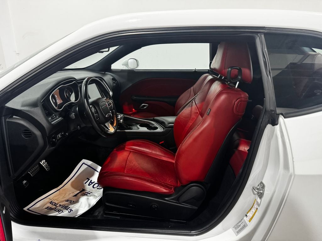 2015 Dodge Challenger SXT