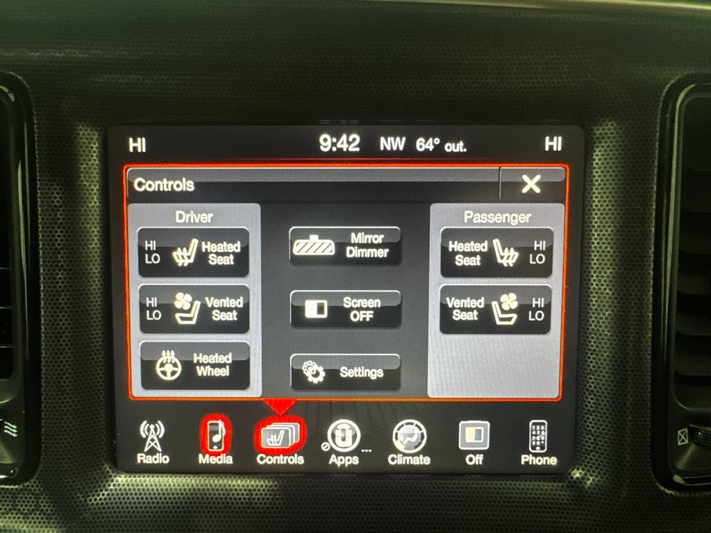 2015 Dodge Challenger SXT