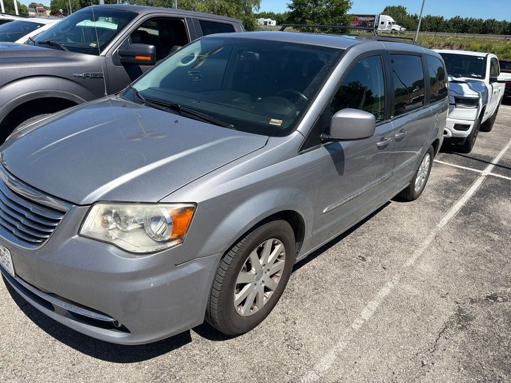 2013 Chrysler Town & Country Touring