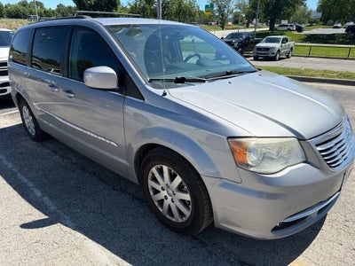 2013 Chrysler Town & Country Touring