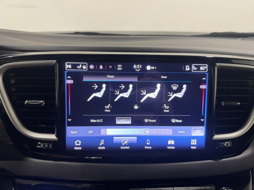 2025 Chrysler Pacifica Select