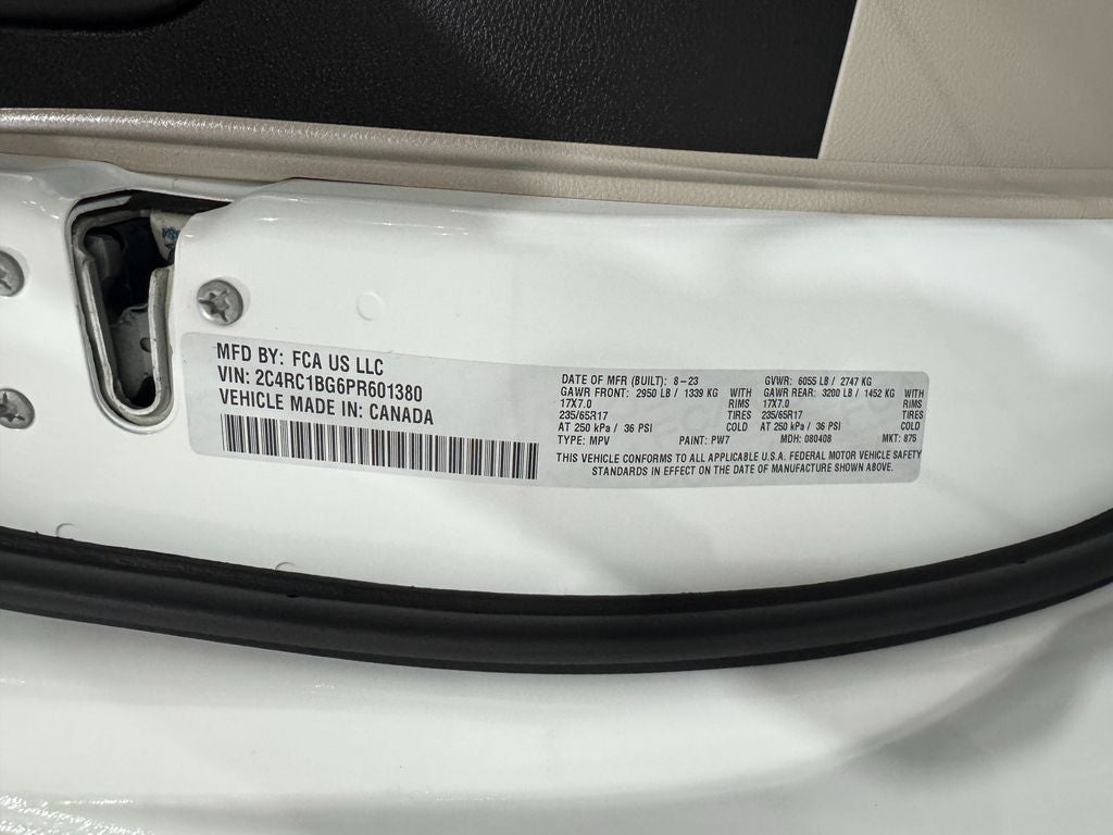 2023 Chrysler Pacifica Touring L