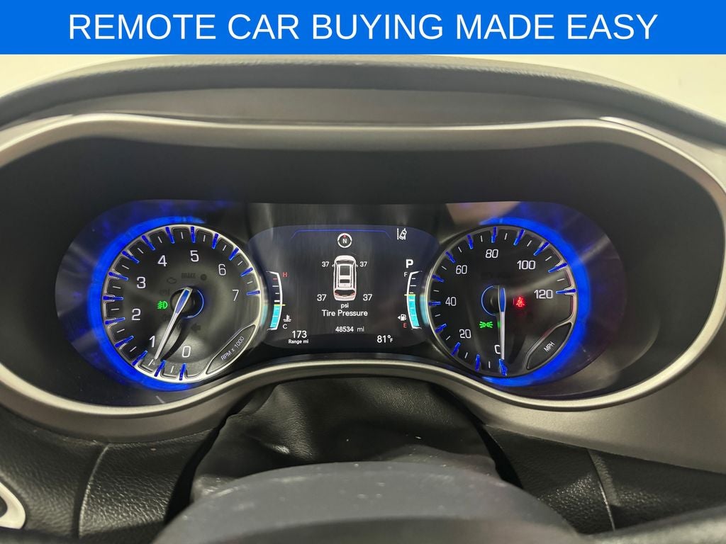 2025 Chrysler Pacifica Select