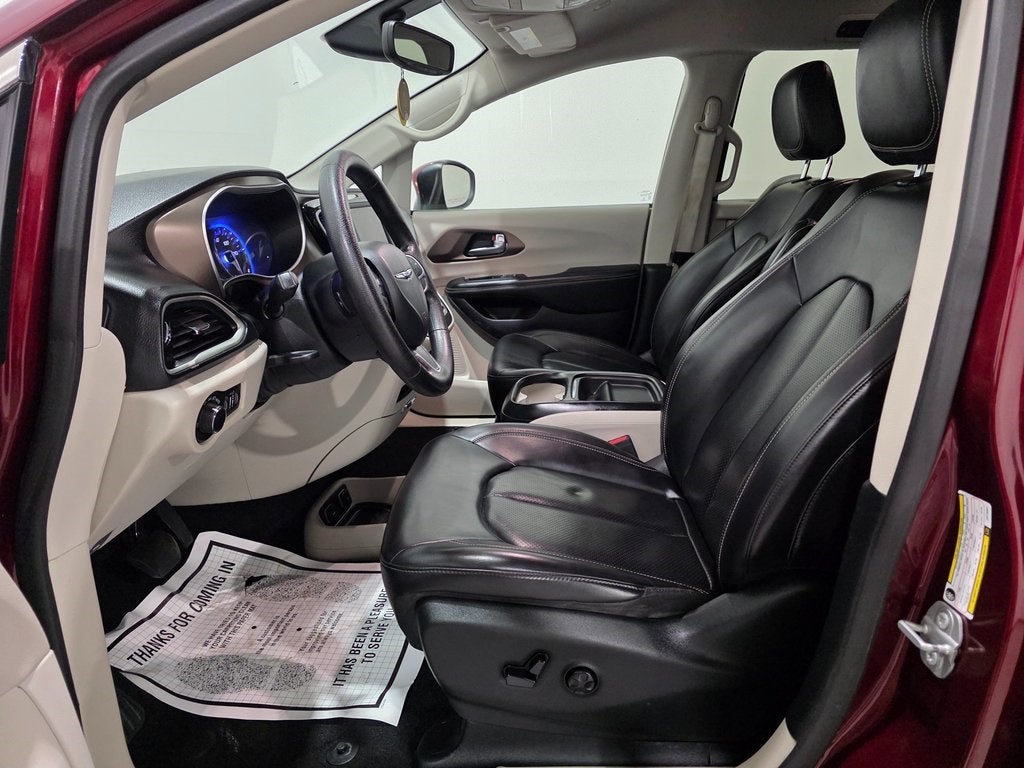 2020 Chrysler Voyager LXI