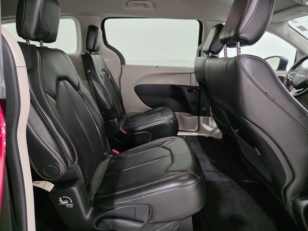 2020 Chrysler Voyager LXI