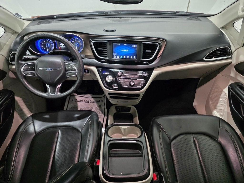 2020 Chrysler Voyager LXI