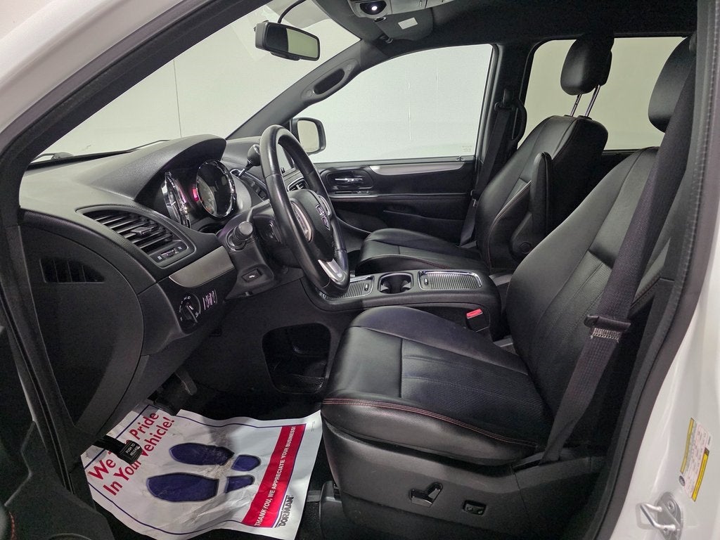 2014 Dodge Grand Caravan R/T