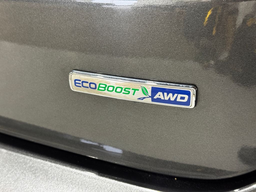 2020 Ford Edge SE