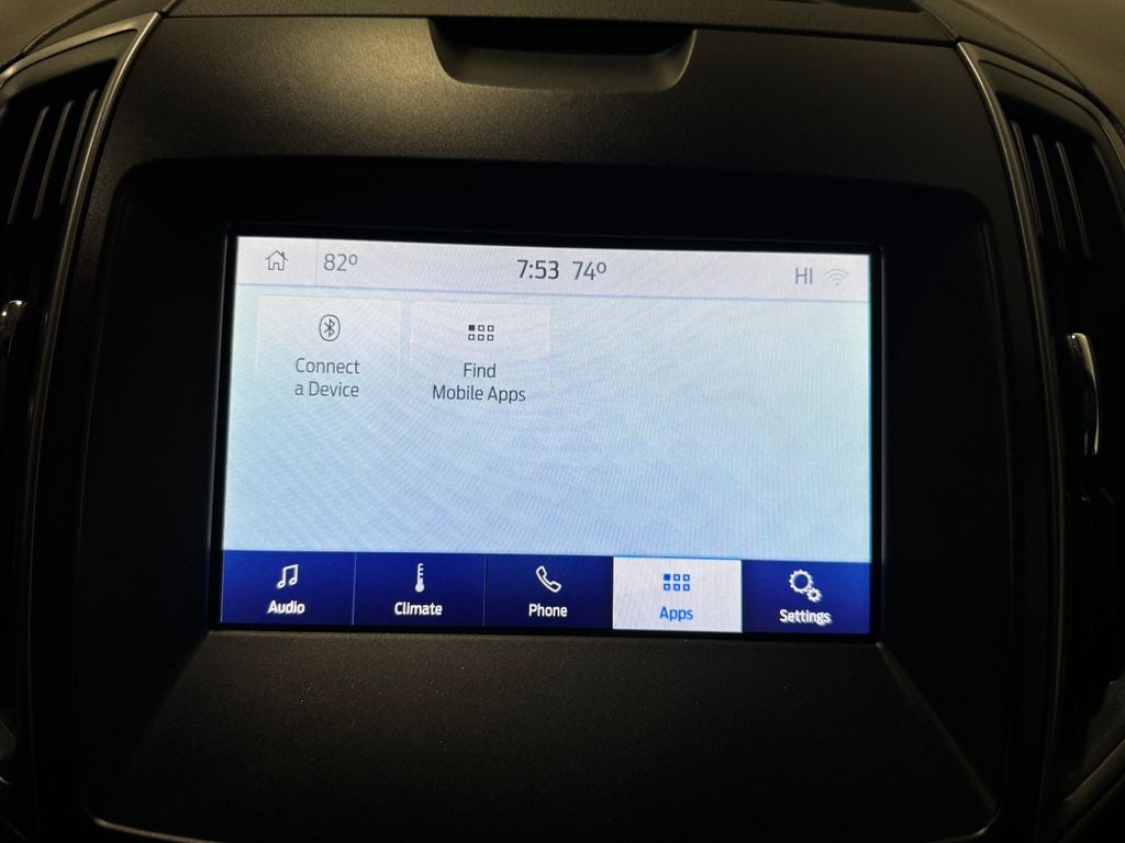 2020 Ford Edge SE