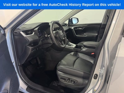 2025 Toyota RAV4 XLE Premium