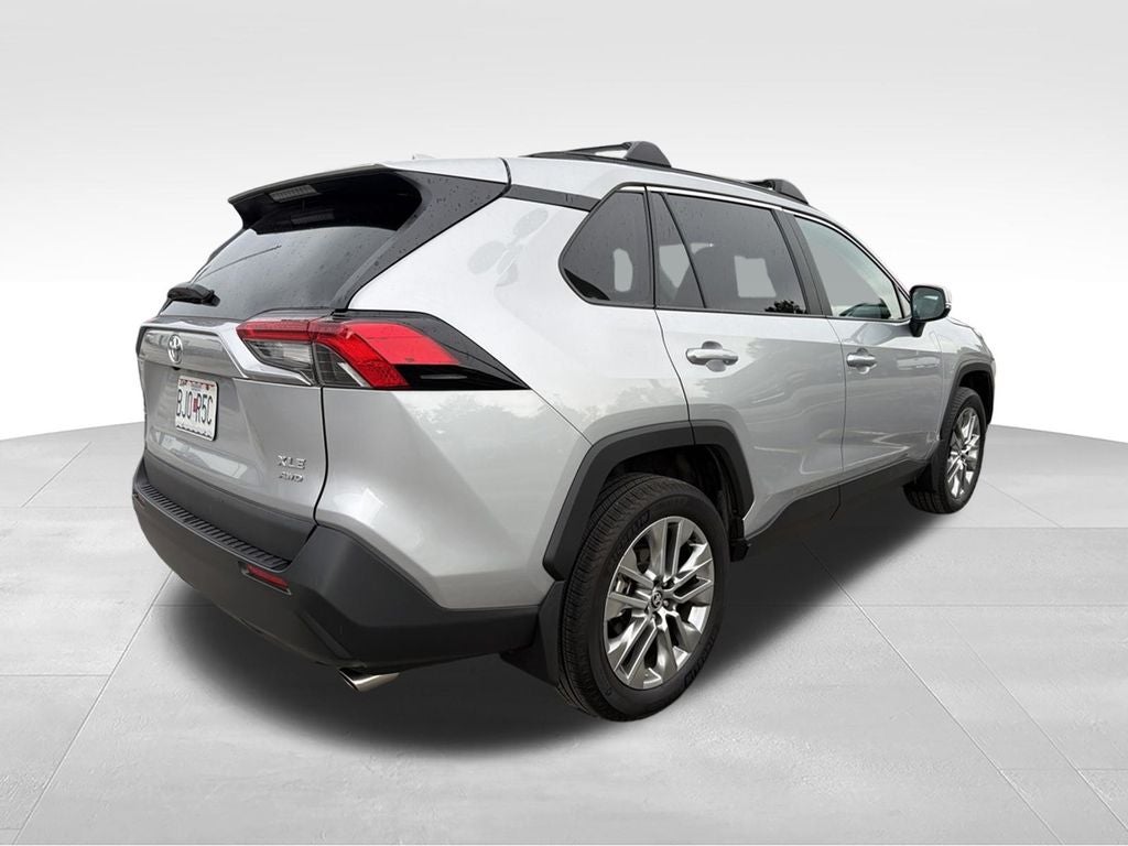 2025 Toyota RAV4 XLE Premium