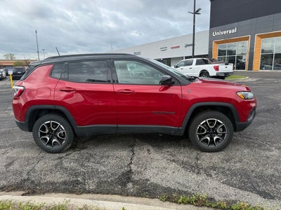 2025 Jeep Compass Trailhawk
