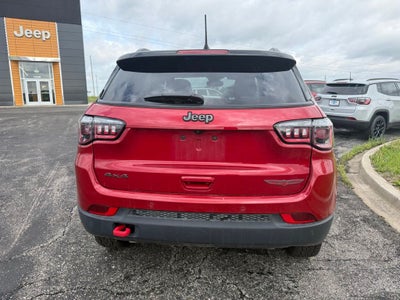 2025 Jeep Compass Trailhawk