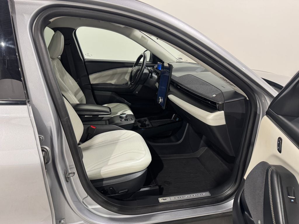 2021 Ford Mustang Mach-E Premium