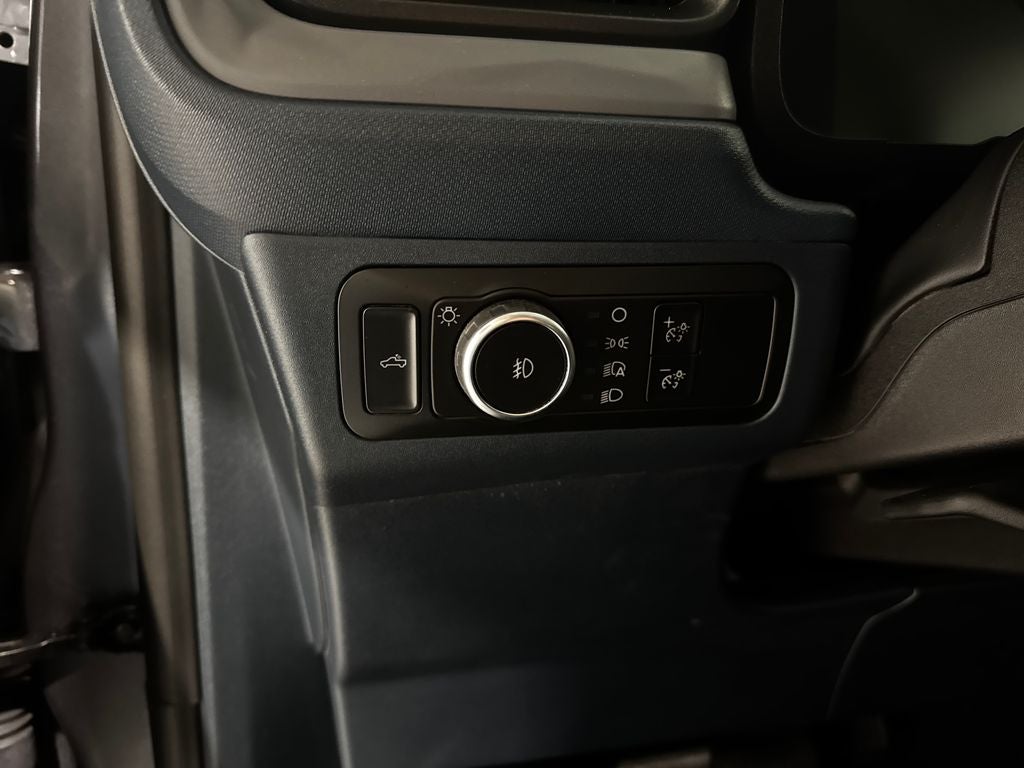 2025 Ford Maverick Lobo Standard