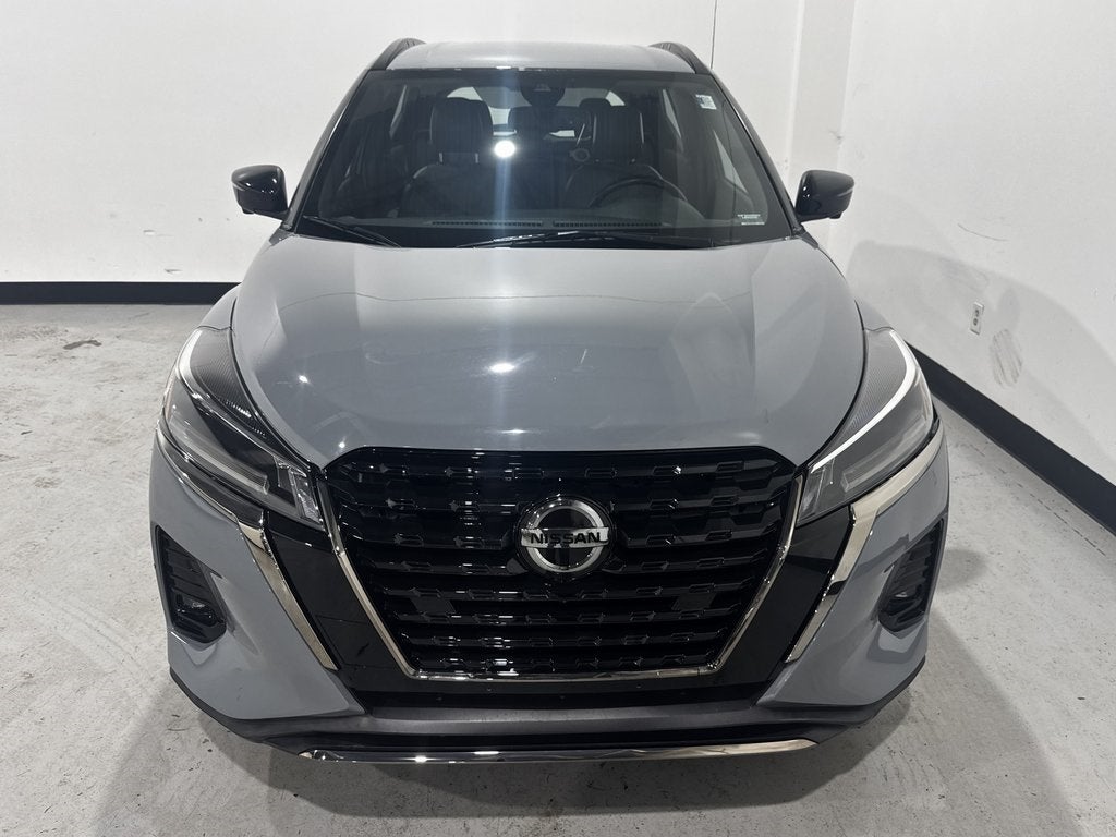 2021 Nissan Kicks SR Premium