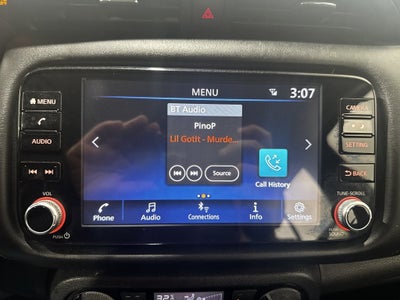 2021 Nissan Kicks SR Premium