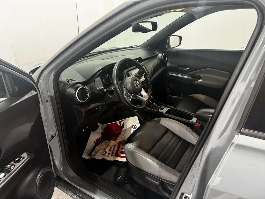 2021 Nissan Kicks SR Premium
