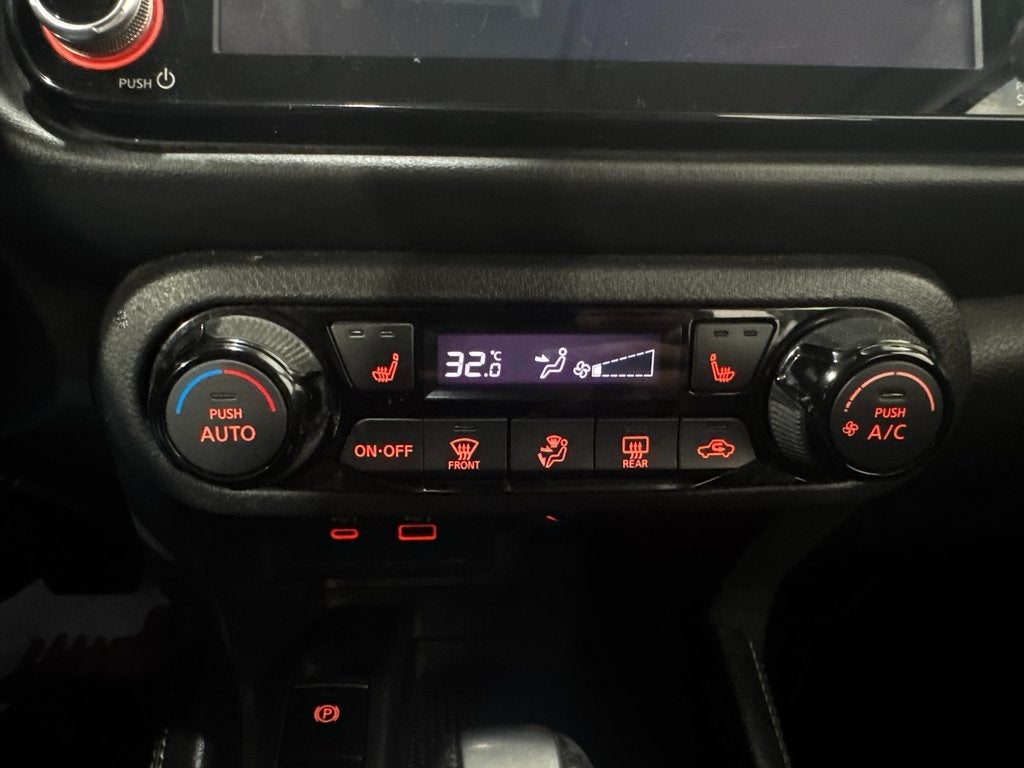 2021 Nissan Kicks SR Premium