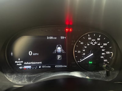 2021 Nissan Kicks SR Premium