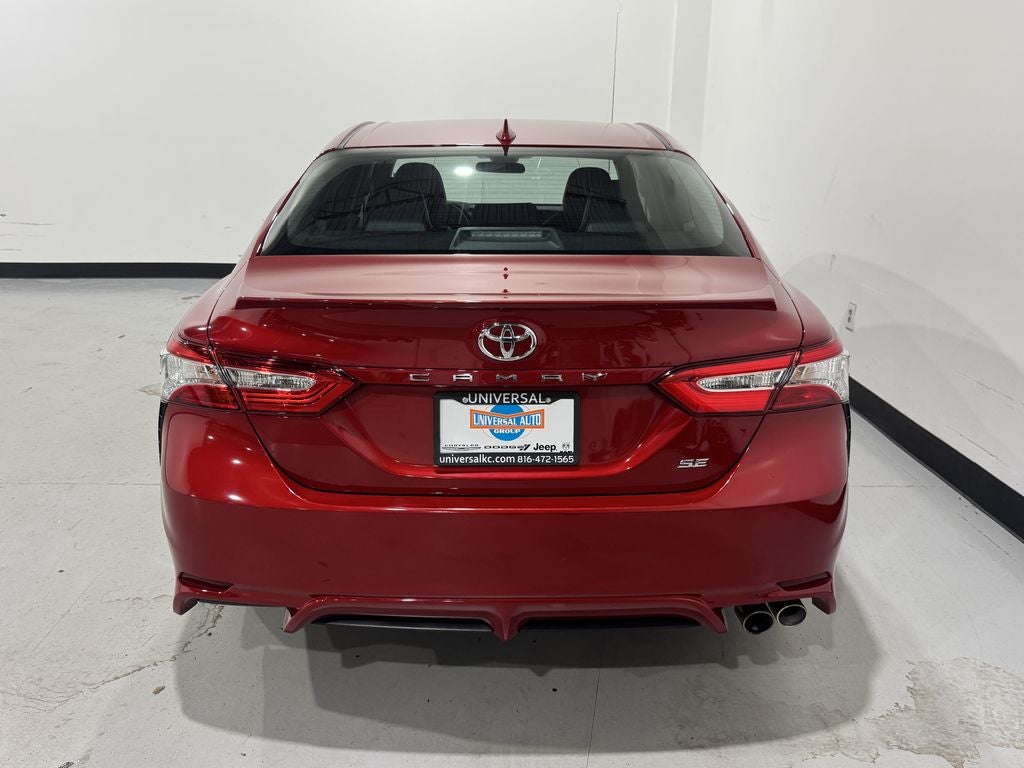 2020 Toyota Camry SE