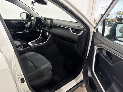 2021 Toyota RAV4 Hybrid LE