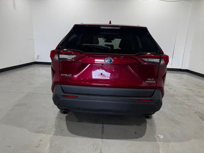 2022 Toyota RAV4 Hybrid XLE