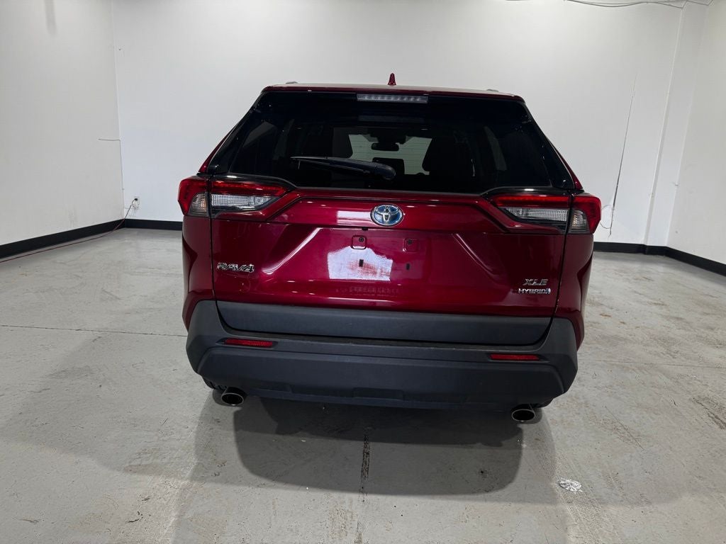 2022 Toyota RAV4 Hybrid XLE