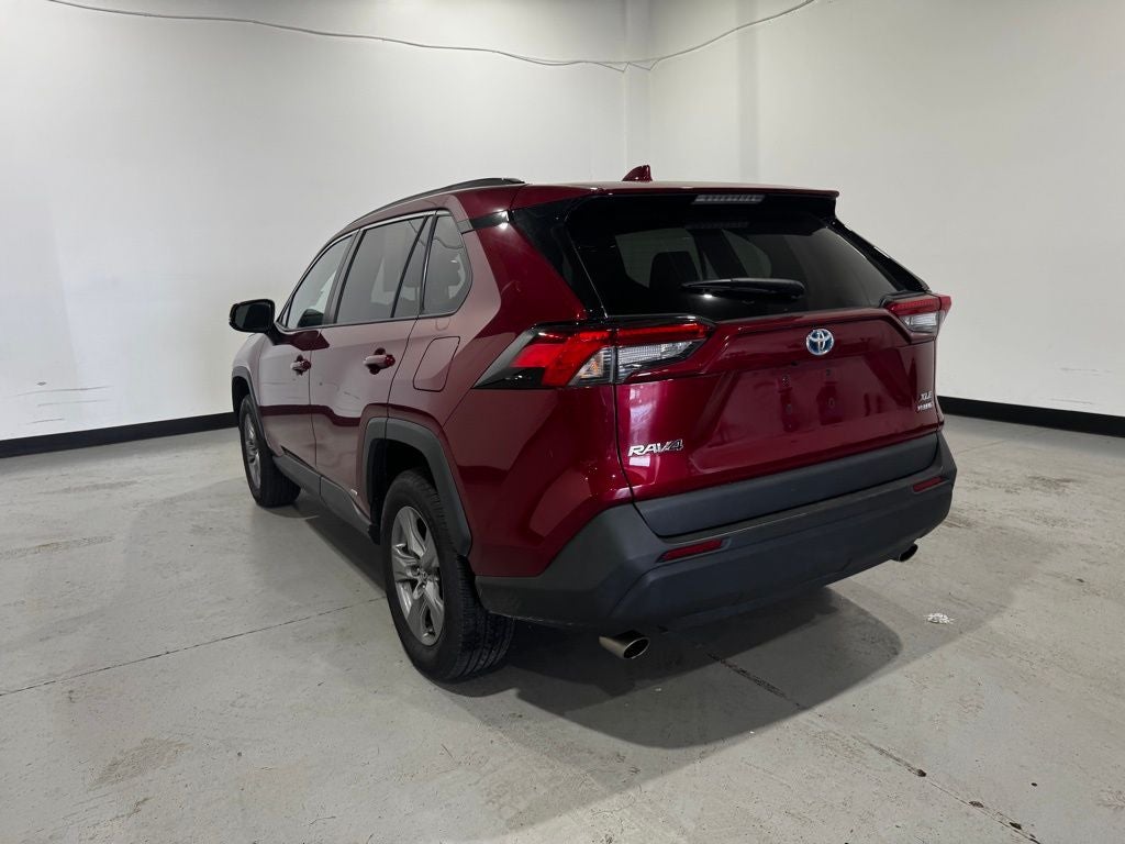 2022 Toyota RAV4 Hybrid XLE