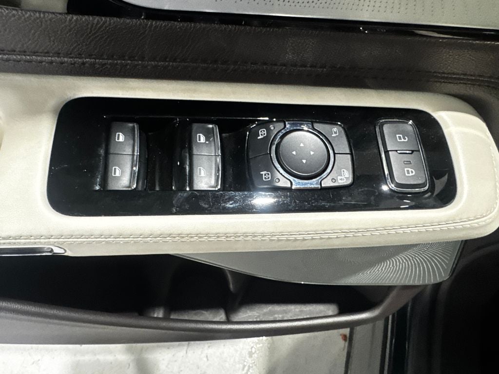 2020 Lincoln Aviator Black Label