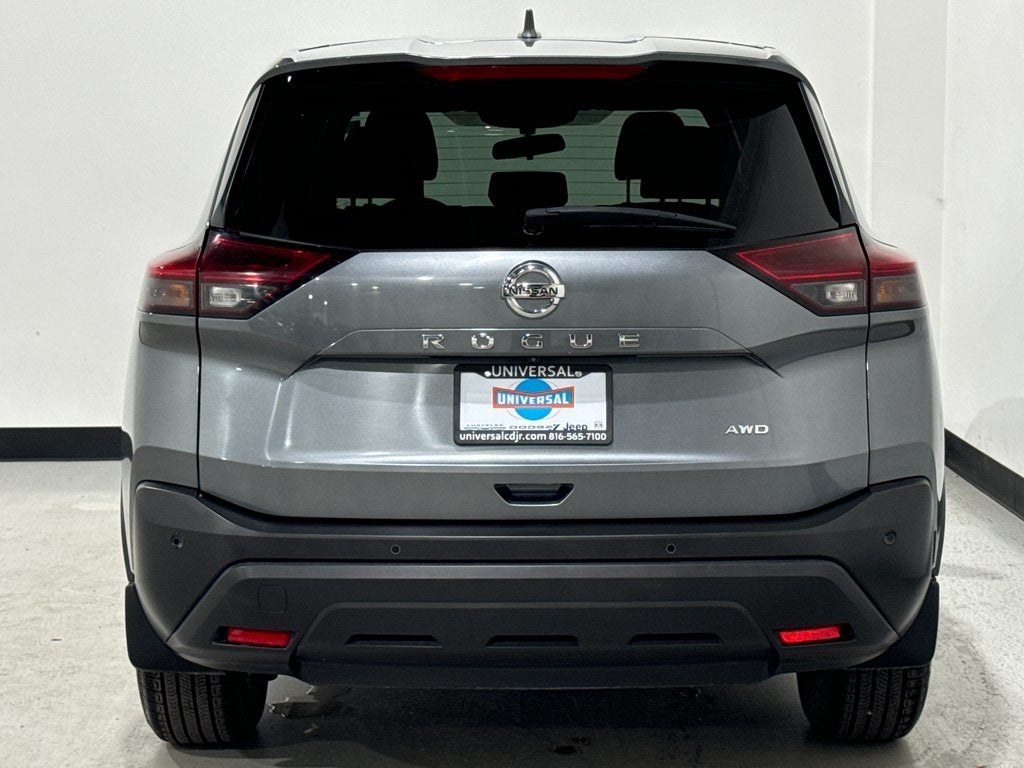 2021 Nissan Rogue S