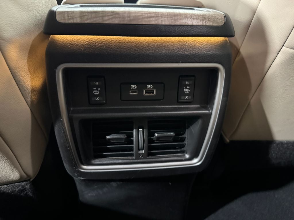 2022 Nissan Murano SL