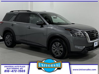 2023 Nissan Pathfinder SV