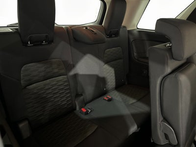 2023 Nissan Pathfinder SV