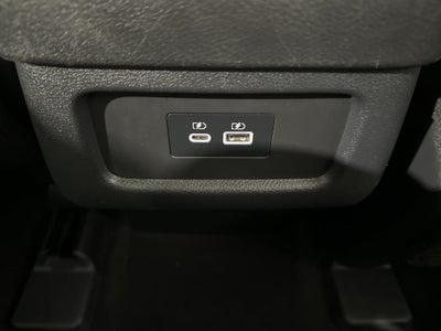 2023 Nissan Pathfinder SV