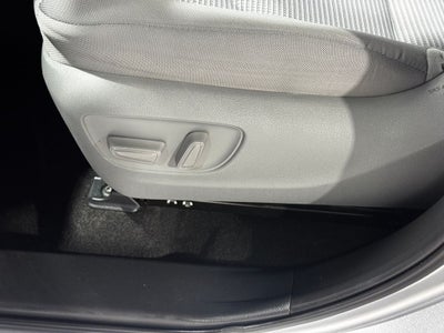 2023 Toyota Highlander Hybrid LE