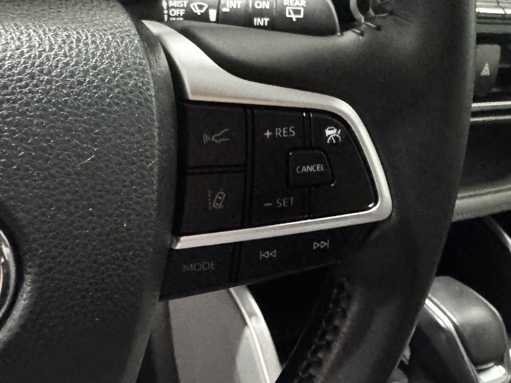 2023 Toyota Highlander Hybrid LE