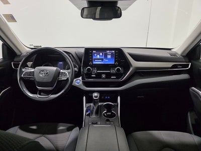 2022 Toyota Highlander Hybrid LE