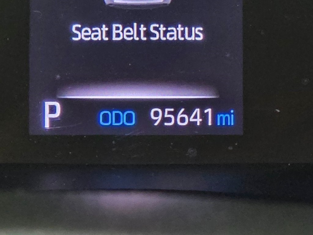 2022 Toyota Highlander Hybrid LE