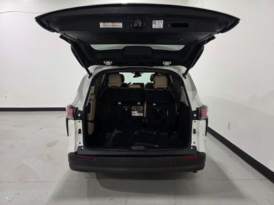 2021 Toyota Sienna XLE 7 Passenger