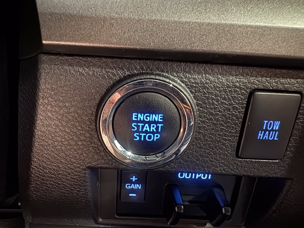 2021 Toyota Tundra SR5 TRD Off-Road