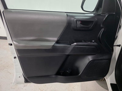 2016 Toyota Tacoma SR