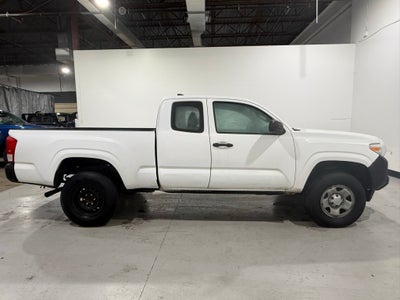 2016 Toyota Tacoma SR