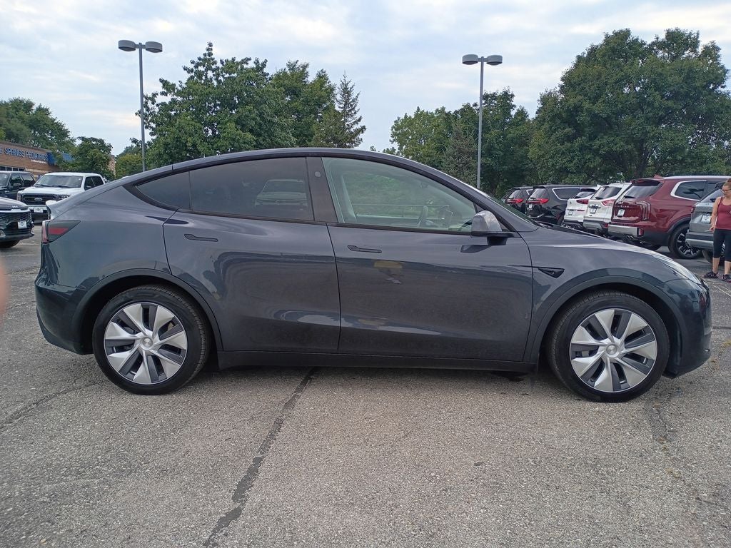 2024 Tesla Model Y Long Range