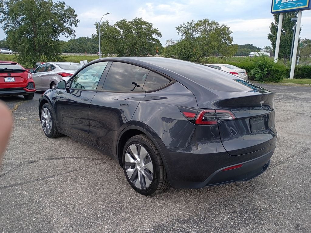 2024 Tesla Model Y Long Range